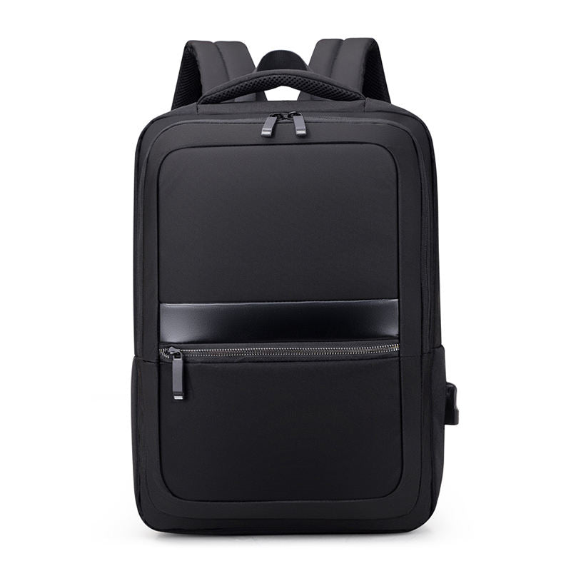 Large Capacity Travel Waterproof Bag | USB Point - LittleCuckoo