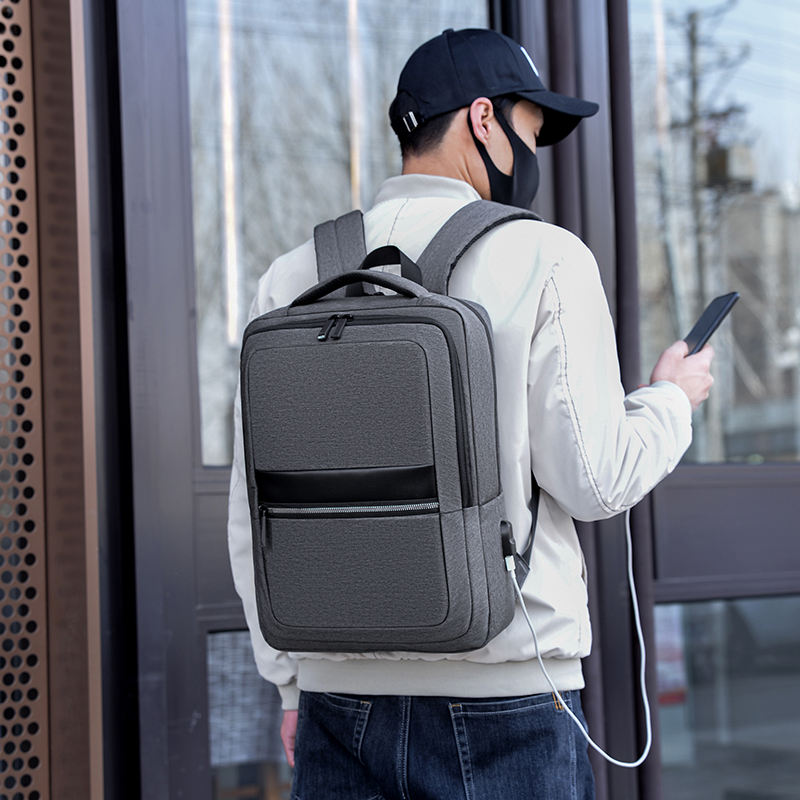 Large Capacity Travel Waterproof Bag | USB Point - LittleCuckoo
